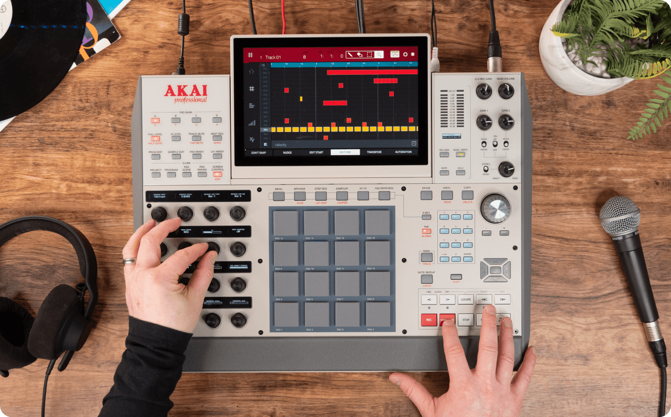 akai-professional-mpc-x-se_648c3a10c1a38.png