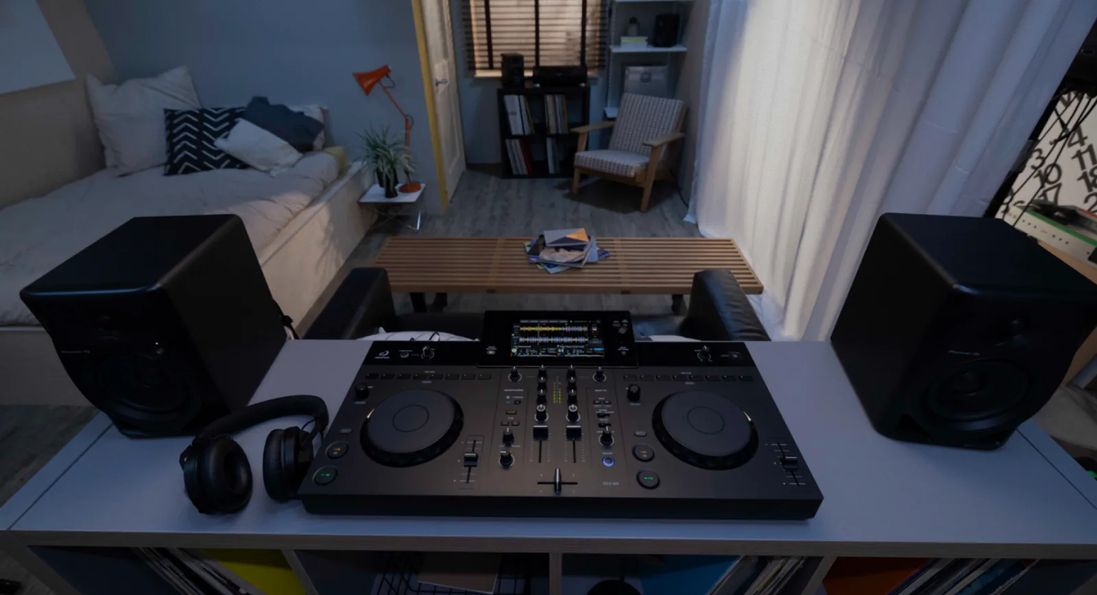 alphatheta-xdj-an_6a54c2612ddf1.png