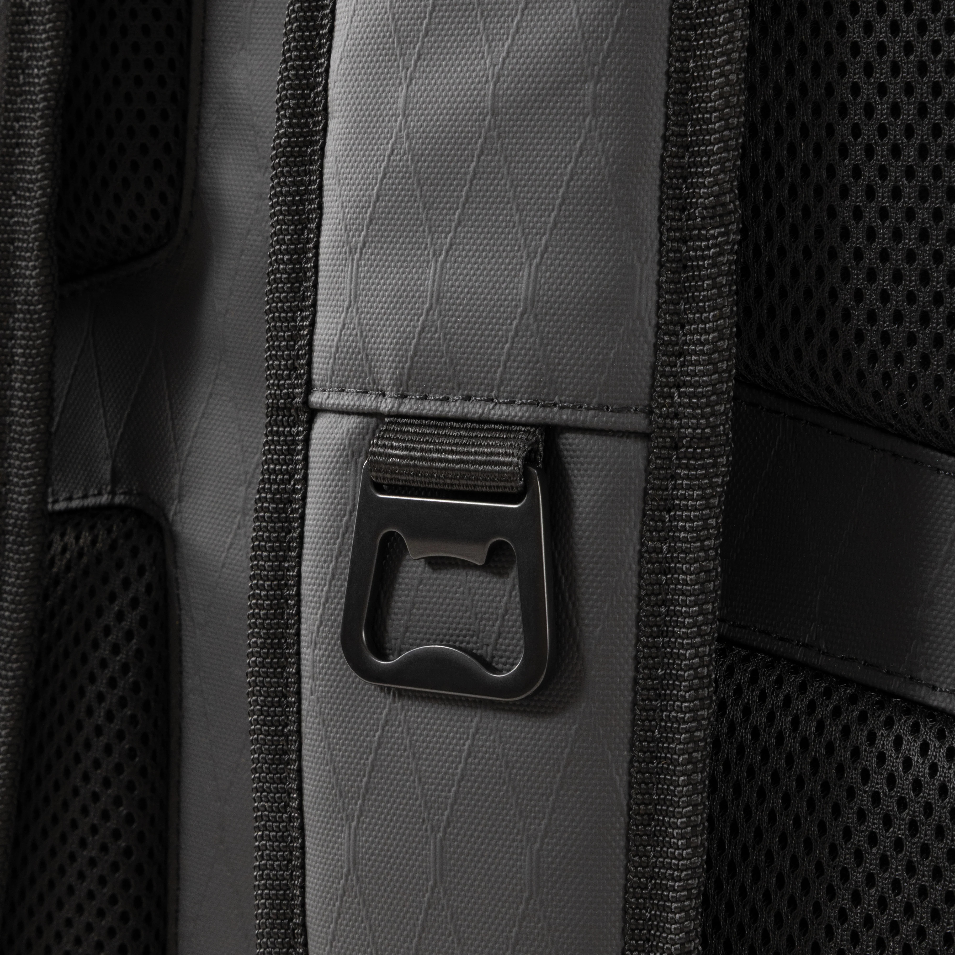 backline-electric-guitar-case_6a1ed50d06ce0.jpg