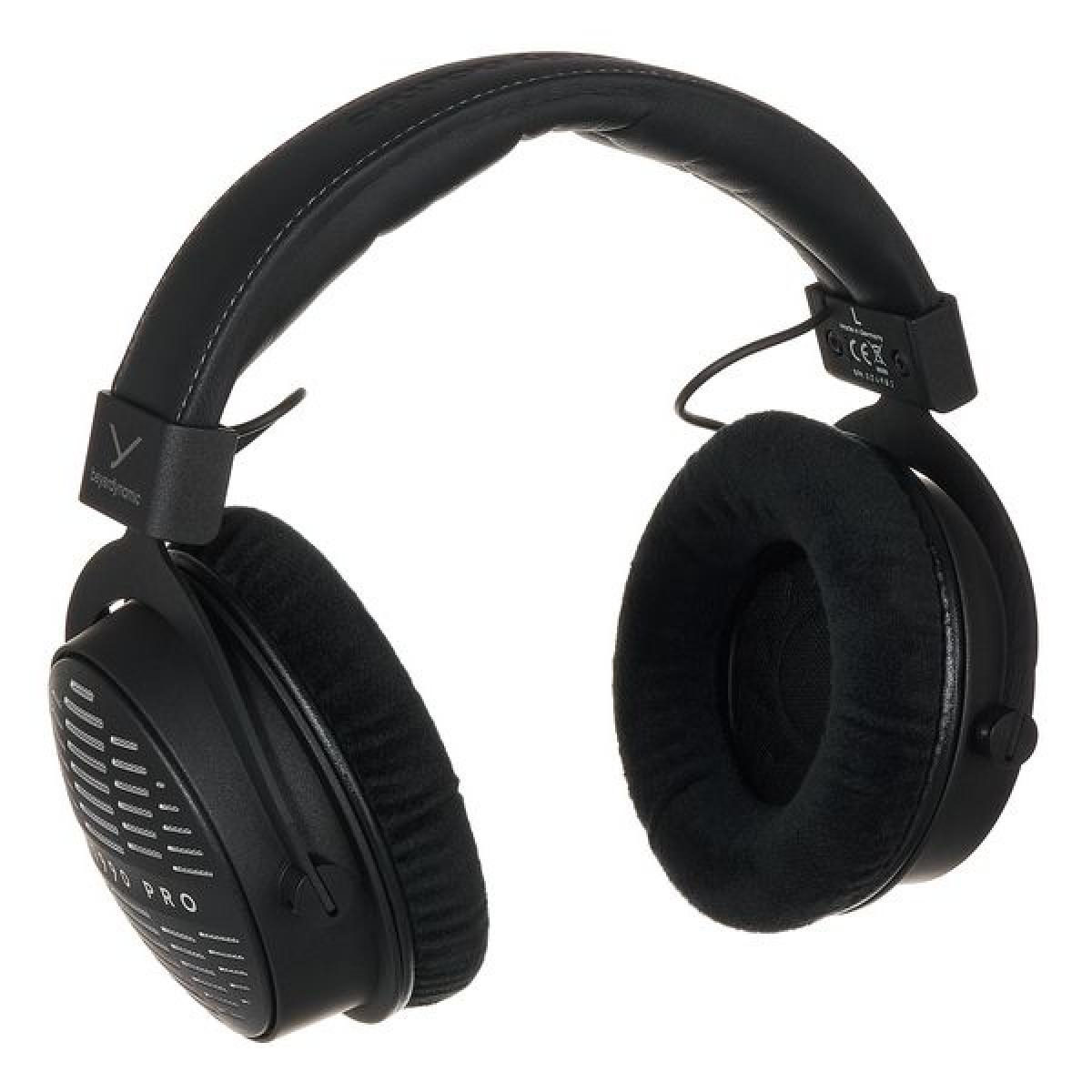 beyerdynamic-dt-1990-pro-mkii_68ffb125a7829.jpg