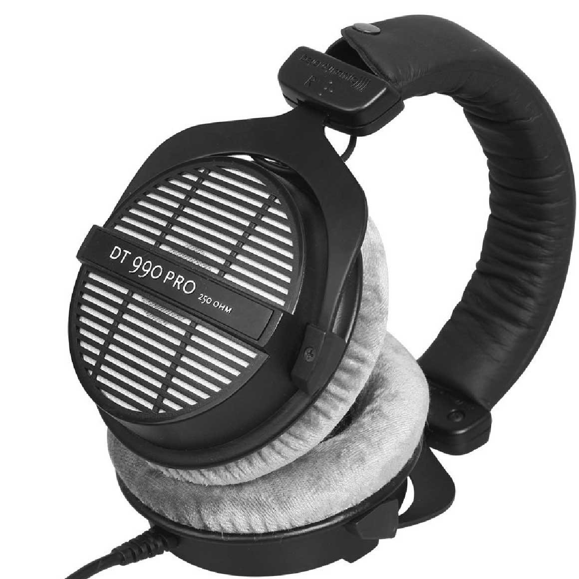 beyerdynamic-dt-990-pro_5e3c3b396f144.jpg