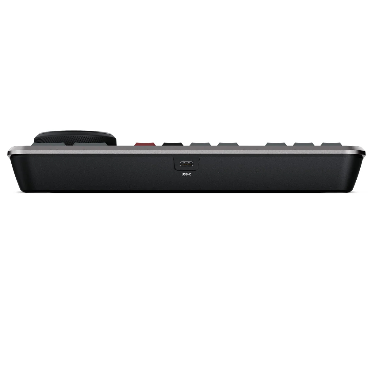 blackmagic-design-davinci-resolve-speed-editor_6a5645dd940c2.jpg