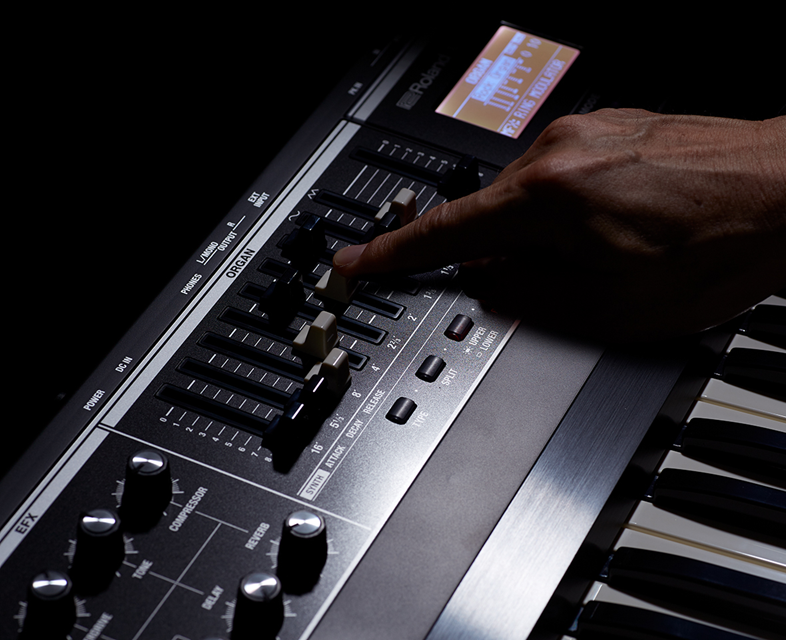 broland-vr-09b-v-combo-teclado-piano-eletrico-orgao-eletrico-drawbars-sintetizador-drums-61-teclas-best-seller-b_6a16f643c5aab.png