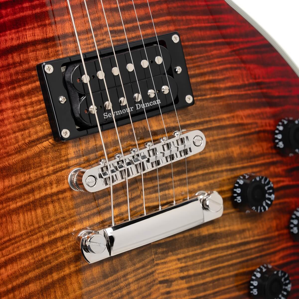 cort-cr300-deluxe-flaming-burst_6a915757af218.jpg