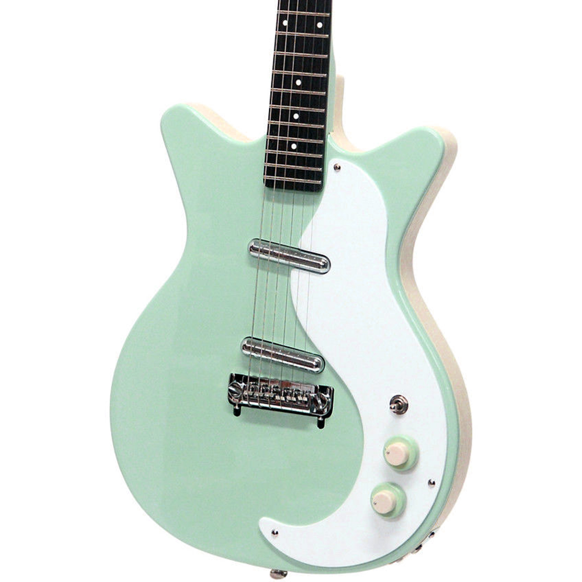 danelectro-de-59m-nos-sfg_5c87c74d819f3.jpg