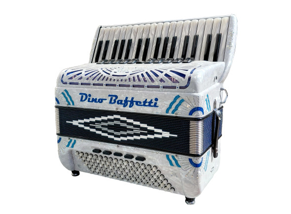 acordeao-dino-baffetti-studio-iia-branco_6a9a8e9742b62.jpg