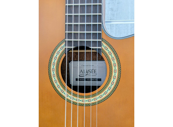 alysee-cl200ces-guitarra-classica-cutaway-4-4-acabamento-satinado_6a2c1d2e85d61.jpg