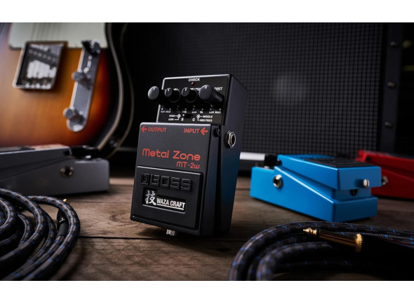 bboss-mt-2w-pedal-metal-zone-distorcao-edicao-especial-waza-craft-b_682c72c05edcb.jpg