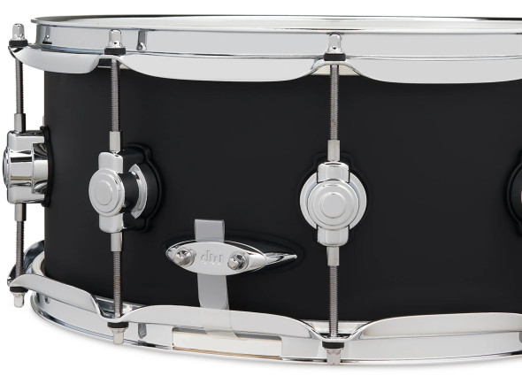 bdw-drums-design-satin-black-maple-snare-drum-6x14-ddlm0614ssbl-b_684c331fd7e6d.jpg