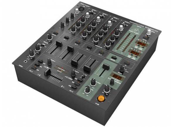 behringer-djx900usb-ue_595e62907c87b.jpg