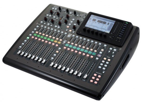 behringer-x32-compact_58db8471380a5.jpg