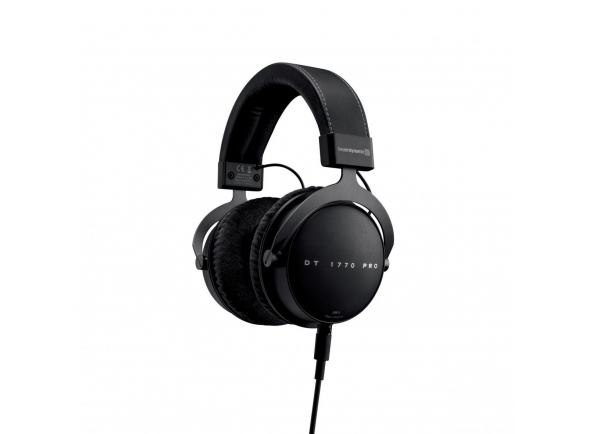 beyerdynamic-dt-1770-pro-250-ohms_5b59a94c4185d.jpg