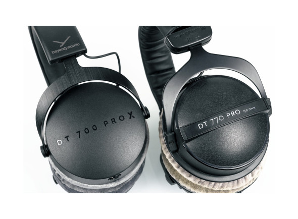 beyerdynamic-dt-700-pro-x_6255817e53844.jpg