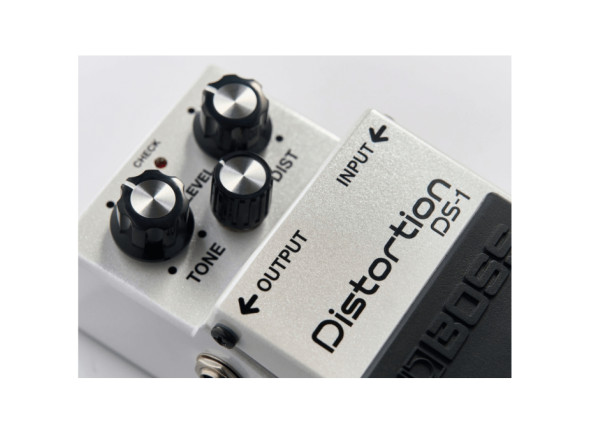 boss-ds-1-wh-distortion-limited-edition_6740674b01189.jpg