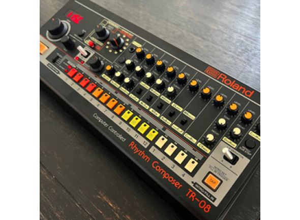 broland-tr-08-sons-iconicos-caixa-de-rimos-roland-tr-808-boutique-b_681b46fdd0f72.jpg