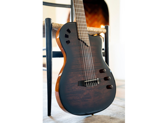 cordoba-stage-guitar-edge-burst-w-bag_6ad893afd31ec.jpg