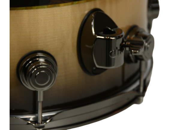 dw-collectors-series-6-piece-shell-pack-candy-black-burst-over-sycamore-with-ziricote-inlay_68f0b298223ba.jpg