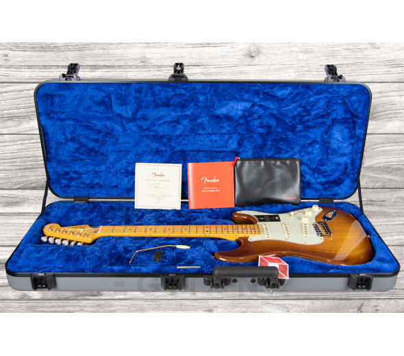 fender-75th-anni-com-strat-mn-2bb_60c742c11537a.jpg