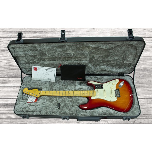 fender-am-ultra-strat-mn-prb_5edf971532216.jpg