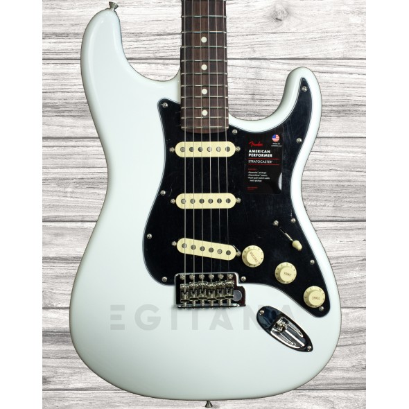 fender-american-perf-strat-rw-aw-_5f64bda89a5e1.jpg