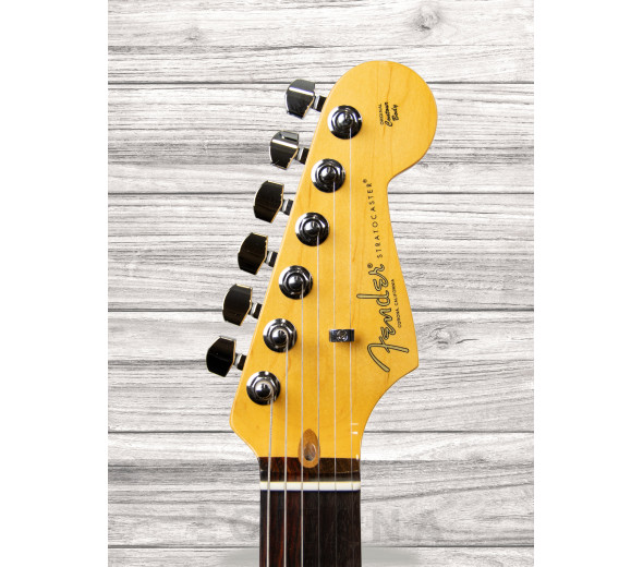 fender-american-professional-ii-stratocaster-hss-rw-dark_60c9c1f32b58b.jpg