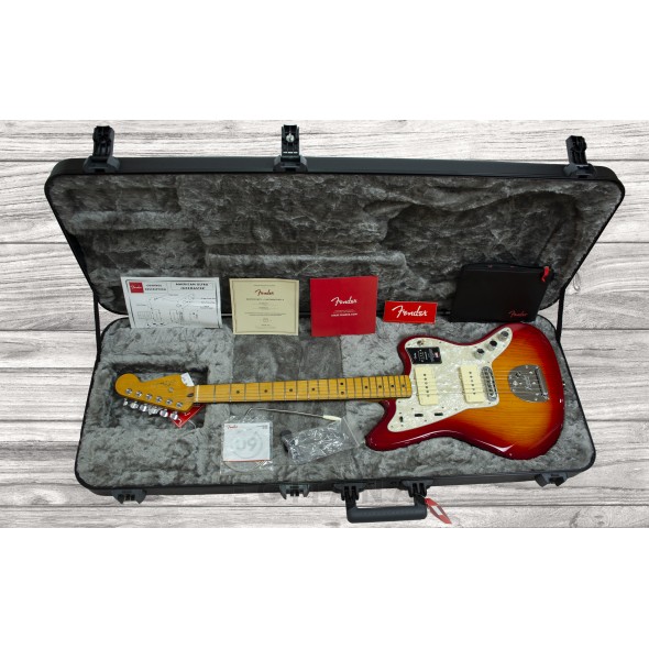 fender-american-ultra-jazzm-mn-prb_5ef235bb51be3.jpg