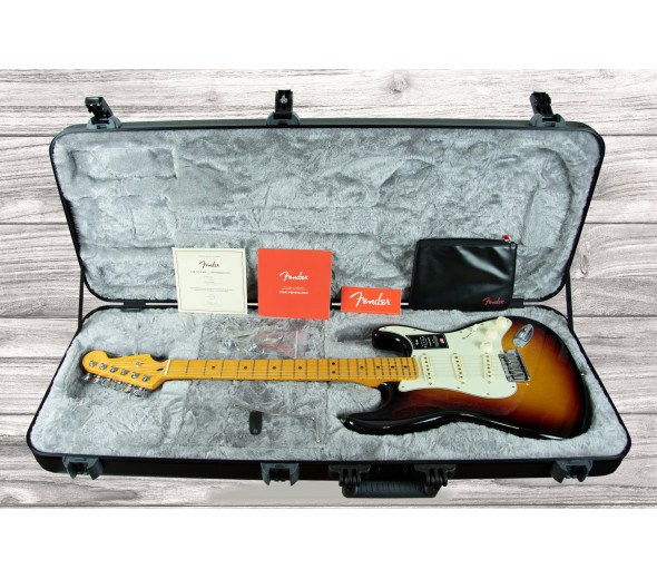 fender-american-ultra-strat-mn-ultraburst_6139ebe7db4ec.jpg