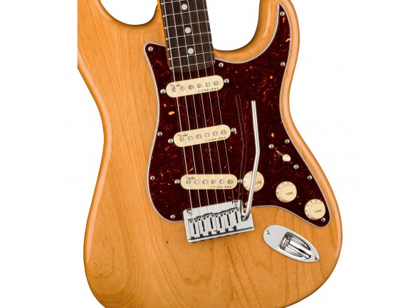 fender-american-ultra-strat-rw-aged-natural_5ee7817c08ebc.jpg