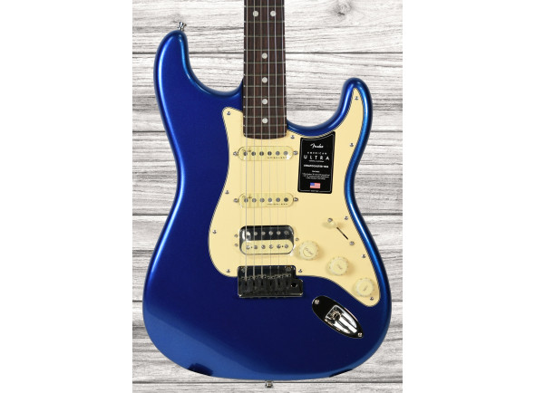 fender-american-ultra-strat-rw-hss-c-blue_63986fa6c9ea3.jpg