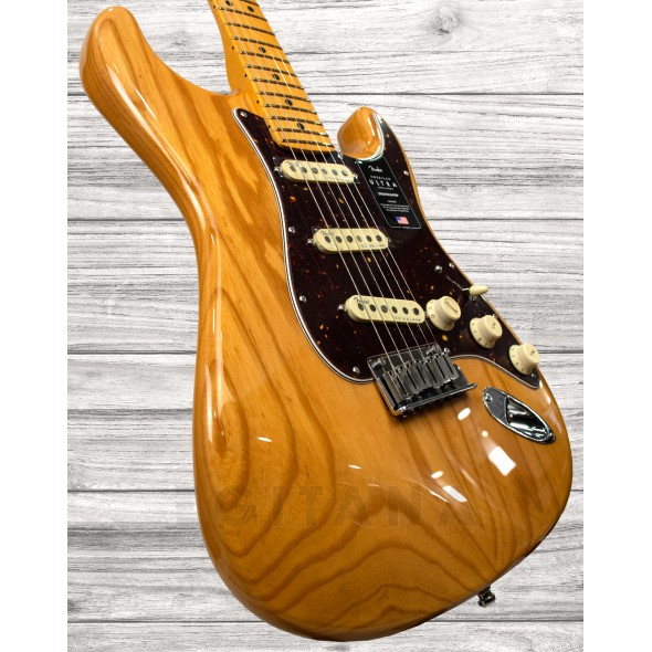 fender-american-ultra-stratocaster-mn-aged-natural_5f15ced6630fa.jpg