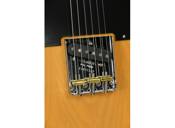 fender-american-vintage-ii-1951-maple-fingerboard-butterscotch-blonde_6679758564a70.jpg