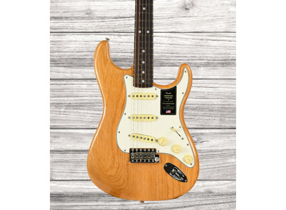 fender-american-vintage-ii-1973-rosewood-fingerboard-aged-natural_64c7dc8db56a6.jpg