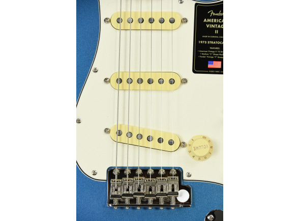 fender-av-ii-73-strat-mn-lpb_667e9443abc87.jpg