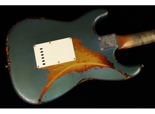 fender-custom-1963-stratocaster-heavy-relic-masterbuilt-dale-wilson_6a33c881f14d4.jpg