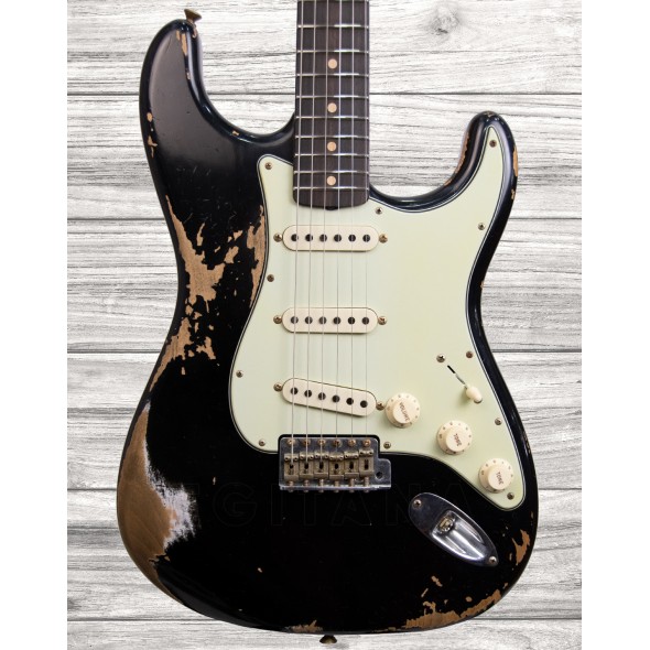 fender-custom-shop-1960-stratocaster-heavy-relic-rw-aged-black_5f3fdf833a59d.jpg