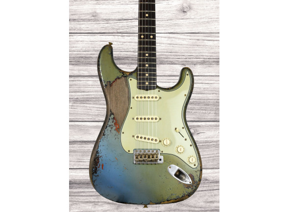 fender-custom-shop-1963-stratocaster-heavy-relic-masterbuilt-dale-wilson_6a3d2b3d871b0.jpg