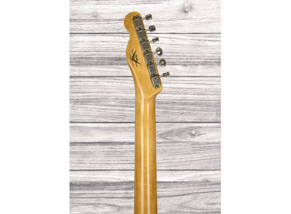 fender-custom-shop-1963-telecaster-journeyman-relic-aged-surf-green_6a3d2f6e93b13.jpg