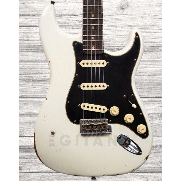 fender-custom-shop-2019-limited-edition-roasted-relic-aged-olympic-white_5f1b060837731.jpg