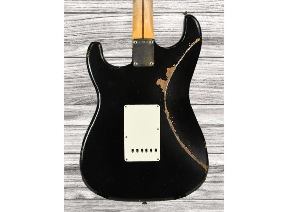 fender-custom-shop-56-strat-relic-black_6669c96c922e6.jpg