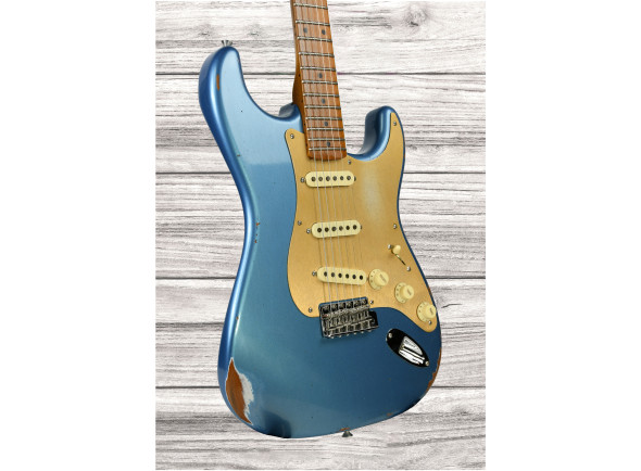 fender-custom-shop-56-stratocaster-relic-aged-lake-placid-blue_65492482244dc.jpg