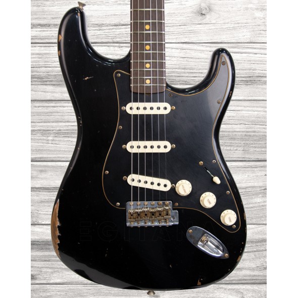 fender-custom-shop-dual-mag-strat-black-roasted-relic-2017-ltd_5f60da1d623f1.jpg