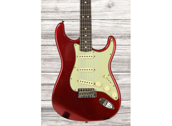fender-custom-shop-limited-edition-63-stratocaster-journeyman-candy-apple-red_69315d153b06d.jpg