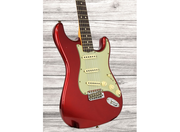 fender-custom-shop-limited-edition-63-stratocaster-journeyman-candy-apple-red_69315d1848353.jpg