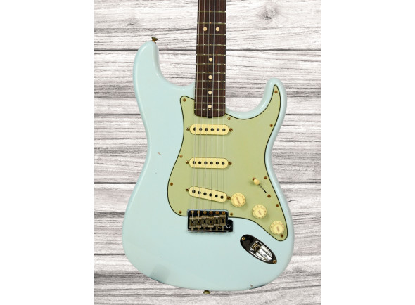 fender-custom-shop-limited-edition-63-stratocaster_684017204b74d.jpg