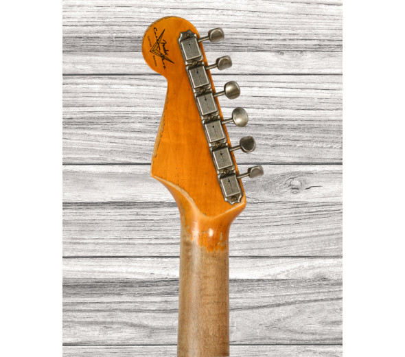 fender-custom-shop-limited-edition-red-hot-super-heavy-relic-maple-fingerboard-faded-aged-chocolate-3-color-sunburst_641c7ed802792.jpg