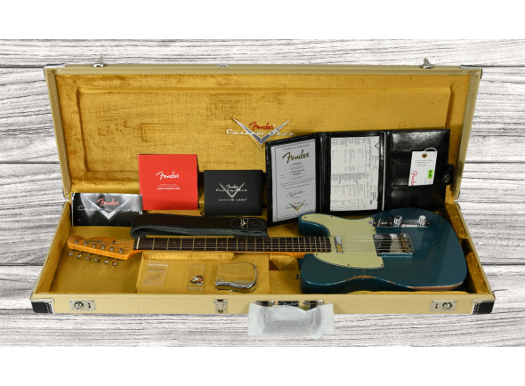 fender-custom-shop-ltd-60-tele-relic-aged-ocean-turquoise_6645f00a2b60c.jpg