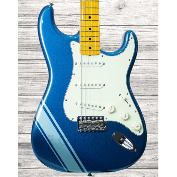 fender-fsr-traditional-50s-stratocasterr-with-stripe_5eff154e5ff02.jpg