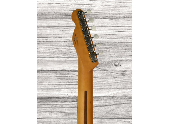 fender-gold-foil-ebony-fingerboard-candy-apple-burst_64367af8d7d5f.jpg