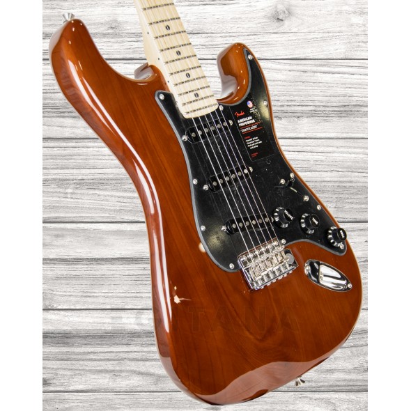 fender-limited-edition-american-performer-walnut-maple_5f8d5c66bc0a2.jpg