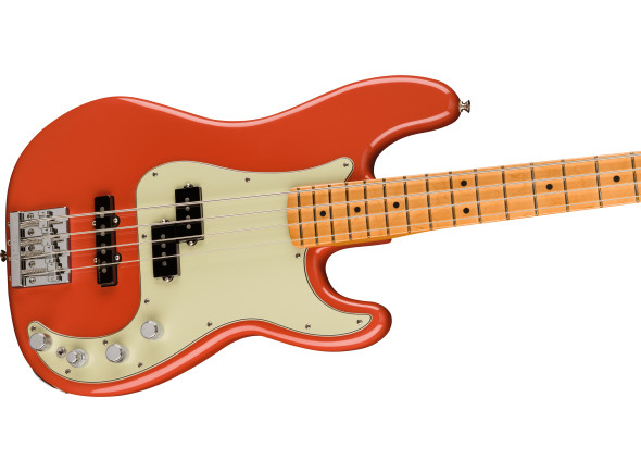 fender-player-plus-precision-bass-fiesta-red_64da054bad7f4.jpg